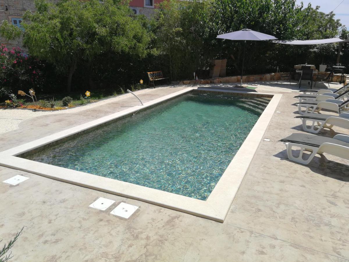 Muntić Eti And Mia Holiday Apartments מראה חיצוני תמונה
