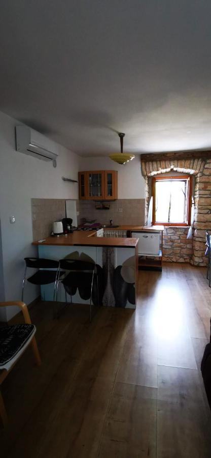 Muntić Eti And Mia Holiday Apartments מראה חיצוני תמונה