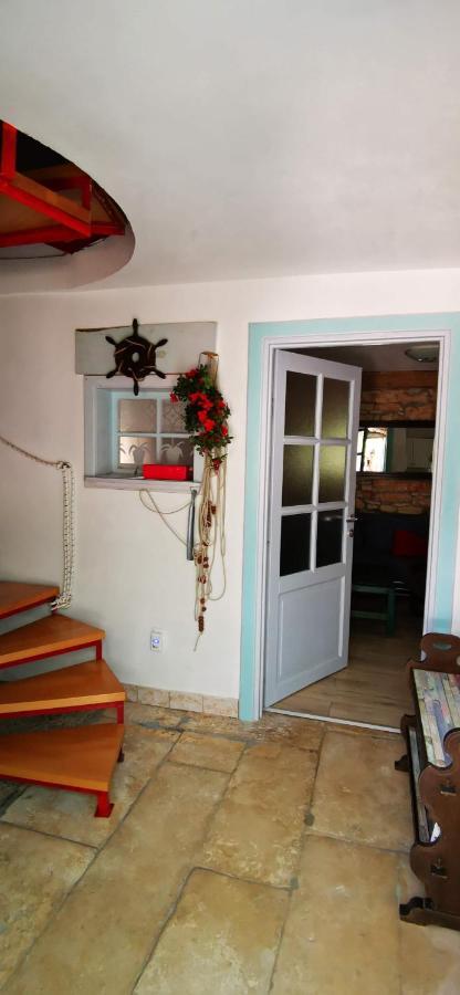 Muntić Eti And Mia Holiday Apartments מראה חיצוני תמונה